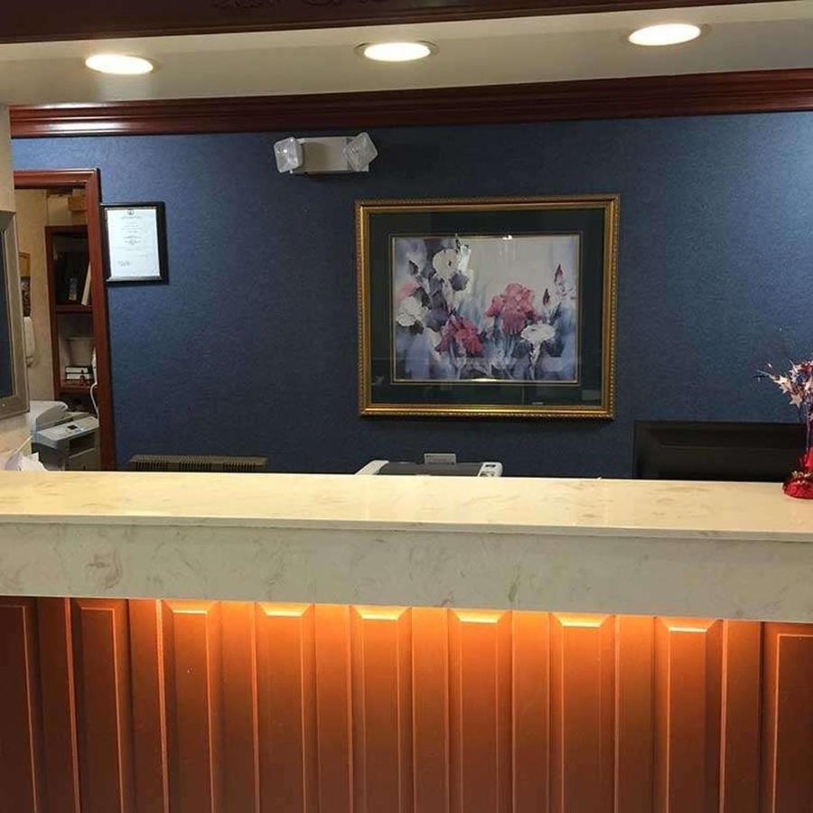 Astoria Hotel Danville North Eksteriør billede