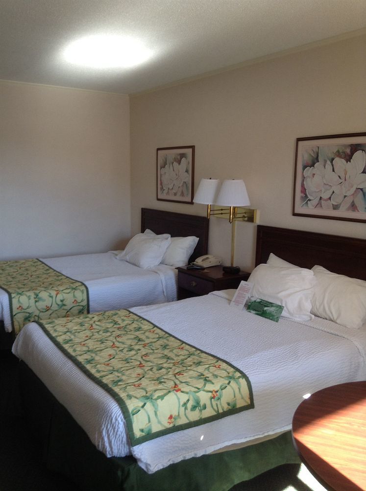 Astoria Hotel Danville North Eksteriør billede