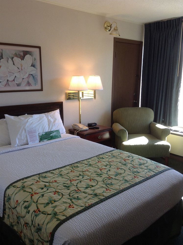 Astoria Hotel Danville North Eksteriør billede