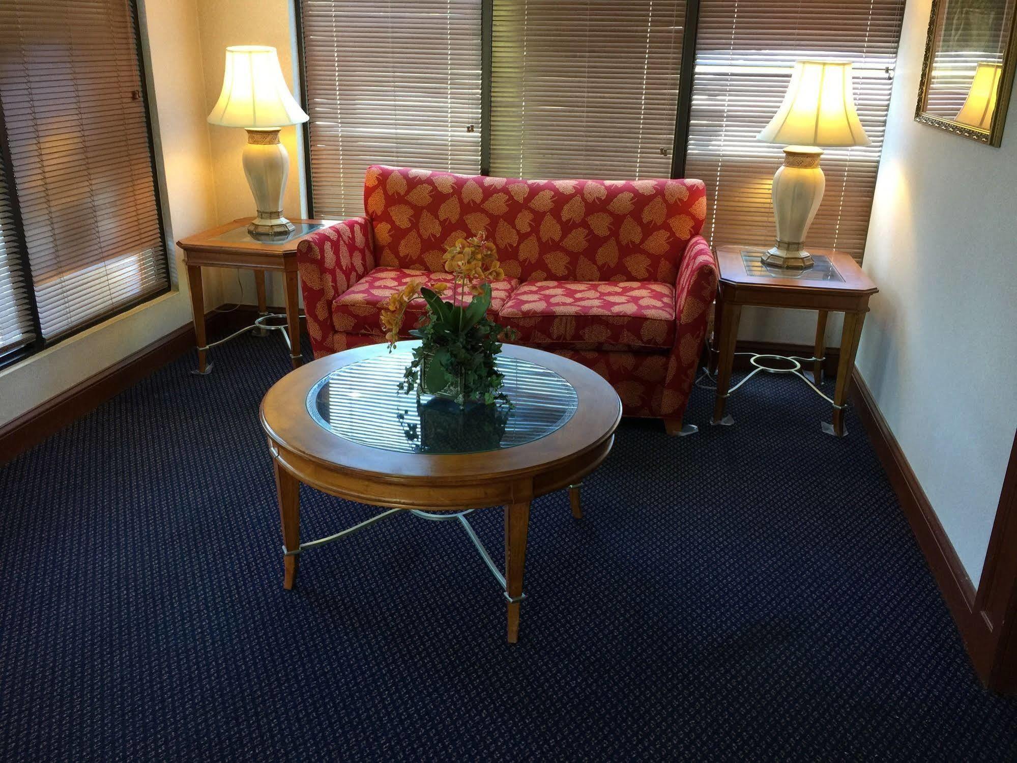 Astoria Hotel Danville North Eksteriør billede